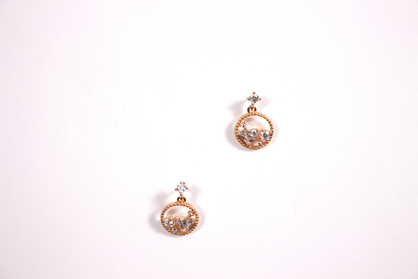 Clou d'Oreilles - Influence Chaussure, Mules et Sandales, livraison Réunion 974 Influence