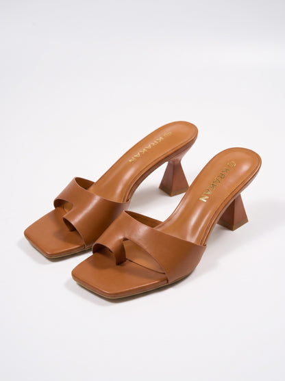 Mule Talon Milie-2 coloris Camel vue trois-quarts