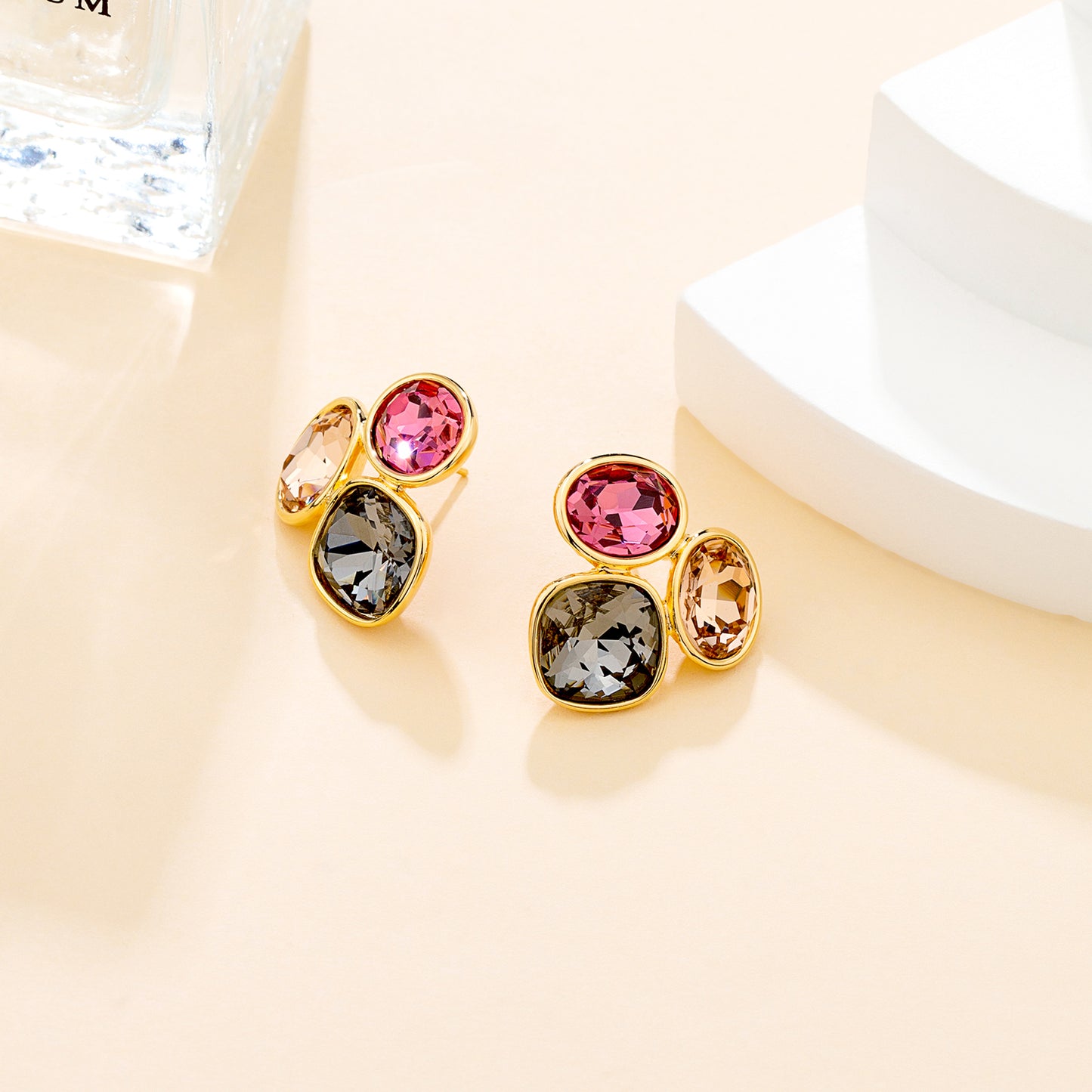 Boucles d’oreilles pendantes dorées