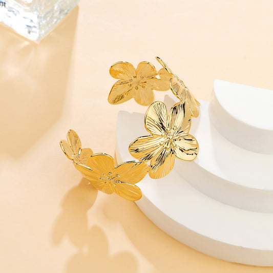 Bracelet fleurs – doré