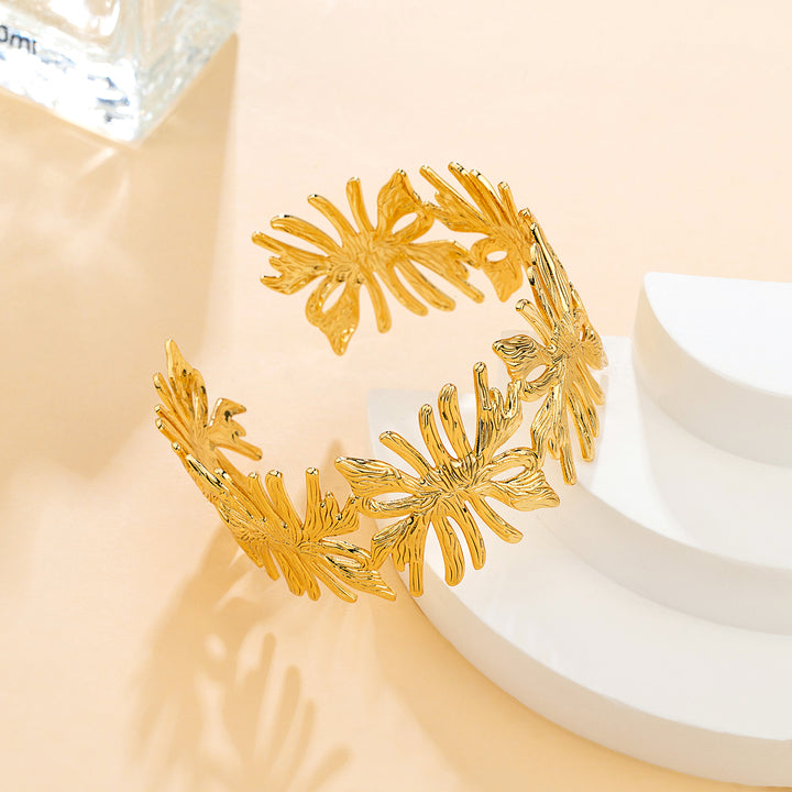 Bracelet feuilles tropicales doré — bijou fantaisie tendance Influence Réunion