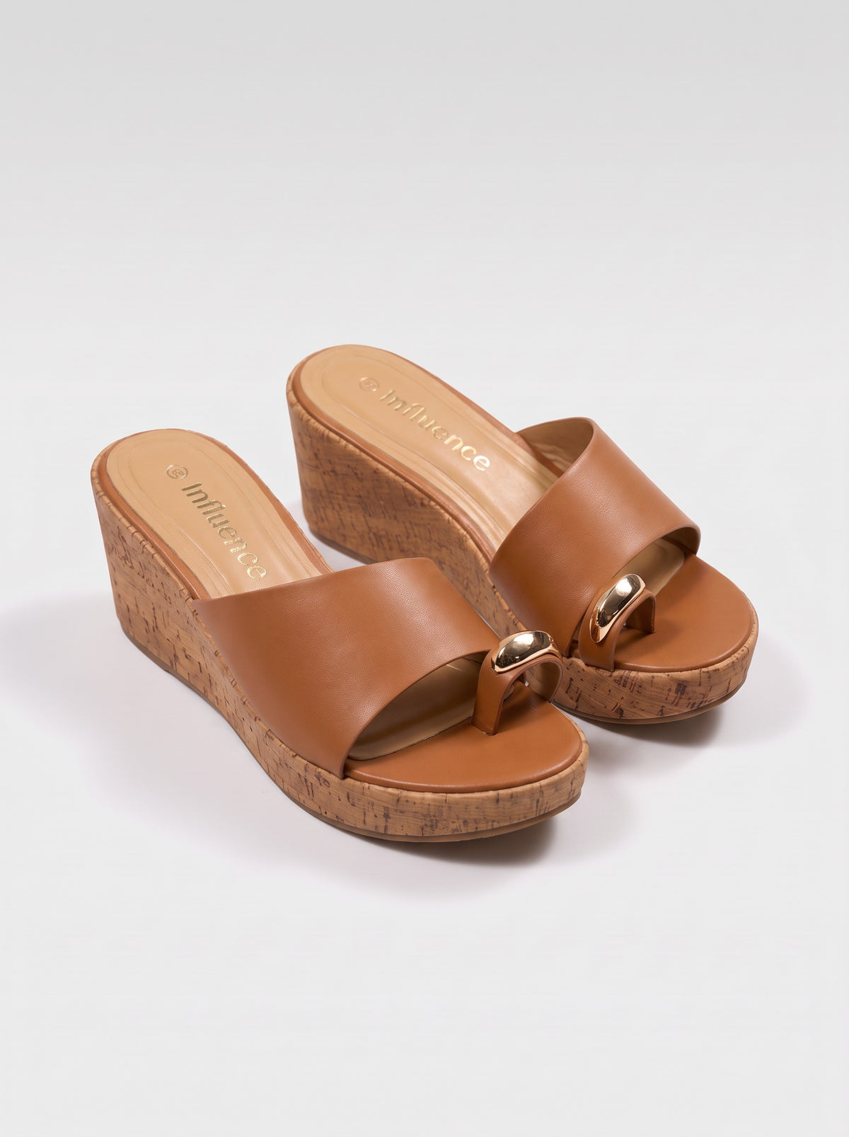Mule Compensé Ottilie coloris Camel vue trois-quarts