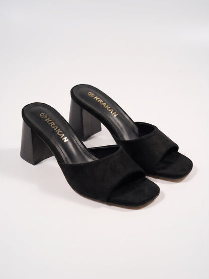 Mule Talon Soledad coloris Noir vue trois-quarts