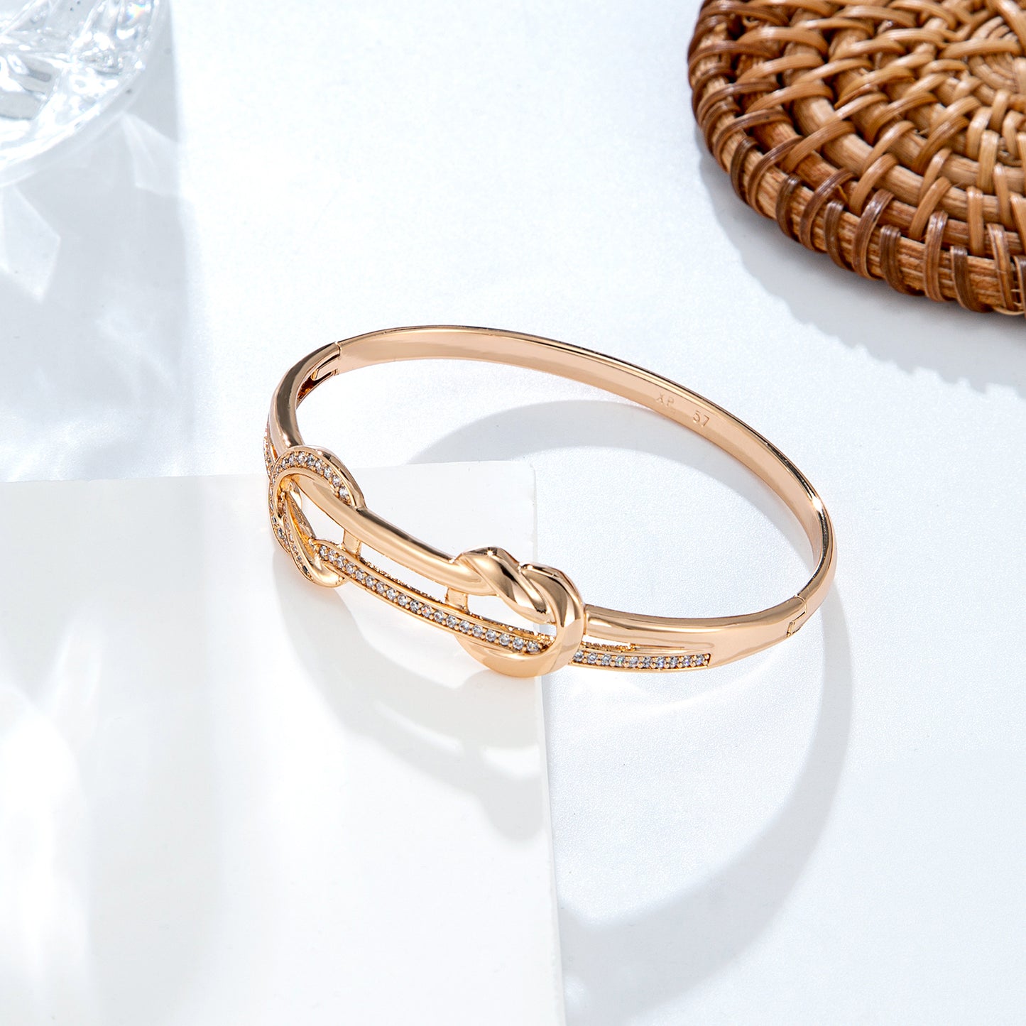 Bracelet jonc chaîne pavé